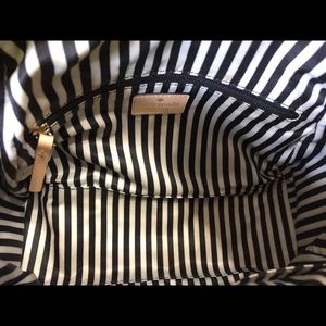 kate spade Bags - Kate Spade Satchel/Crossbody kate spade Bags - Kate Spade Satchel/Crossbody